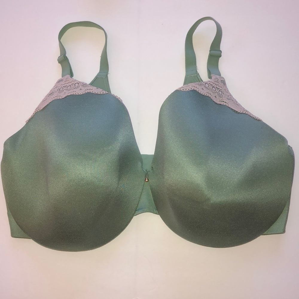 Cacique Bra New without tag